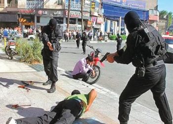 الأحوازيون يشاركون في اضراب الشاحنات في إيران