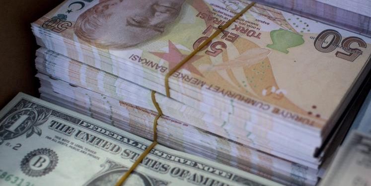 أوضاع الليرة التركية لن تؤثر في صناديق الانتخابات