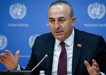 أوغلو: الهجوم على إدلب سيُنهي المفاوضات والعملية السياسية