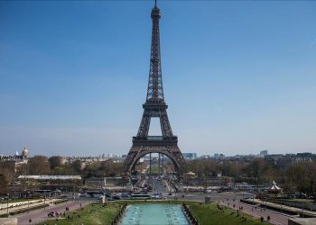 باريس تسعى لجمع مجموعة أستانا ودول “النواة الصلبة”