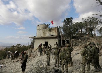 ساعات تفصل الجيش التركي عن دخول مدينة تل رفعت