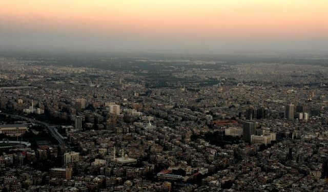 عصفتْ بِشامِنا