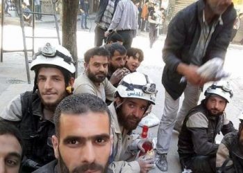 “سي بي إس نيوز” الأميركية: هناك مساعٍ من أجل إجلاء فِرَق “الخوذ البيضاء”