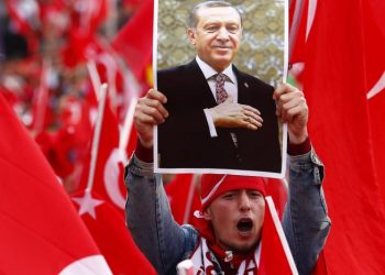 في تركيا: الديمقراطية تنتصر