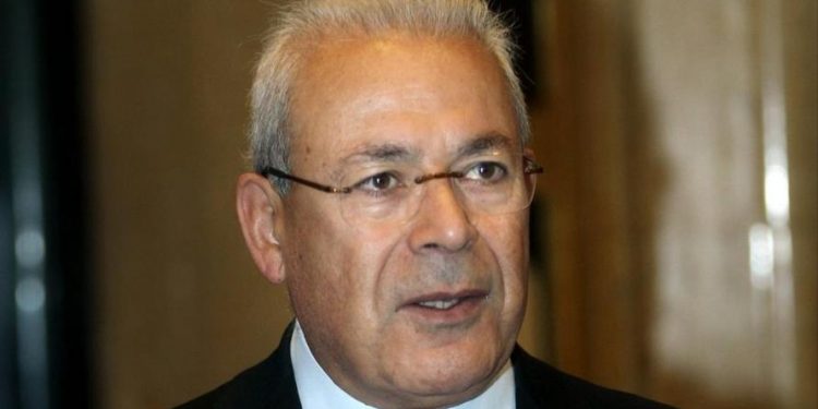 برهان غليون: انتهت النسخة الماضية من ثورة بلا رأس ولا ذَنَب