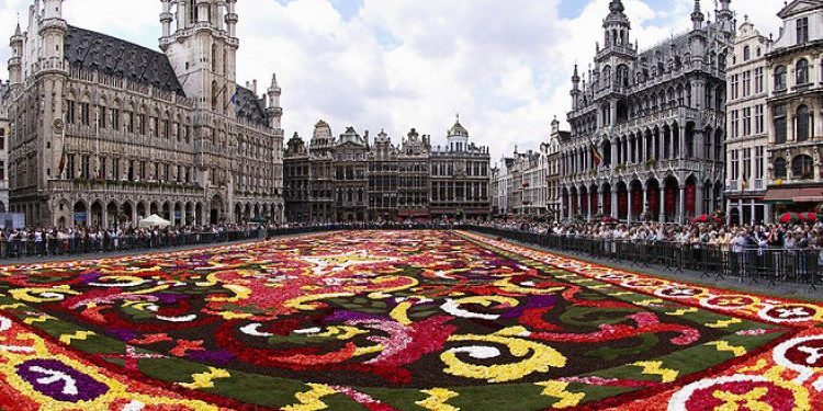 المصغرة تجتمع في بروكسل لنقاش الانتقال السياسي في سورية