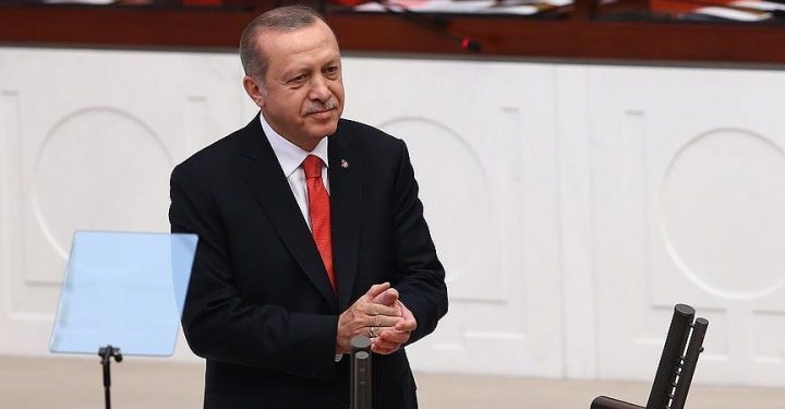 أردوغان يعلن تشكيل وزارته من 16 وزيرًا