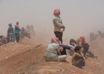 قوات الأسد منعت المساعدات عن مخيم الركبان