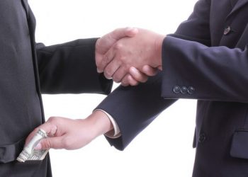 إرث الفساد من السلطة إلى الثورة