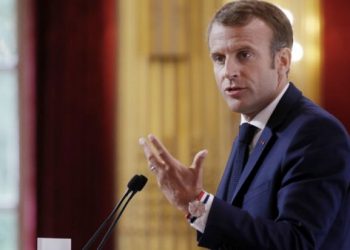 50 ألف مثقف فرنسي يصدرون بيانًا ضد بشار الأسد