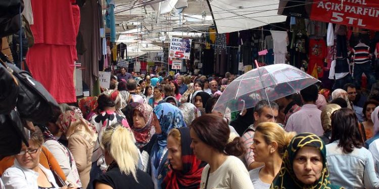 السوريون في تركيا أنشأوا 6579 منشأة مرخصة