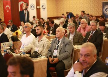 مؤتمر اللاجئين في أنقرة خطوة في الاتجاه الصحيح