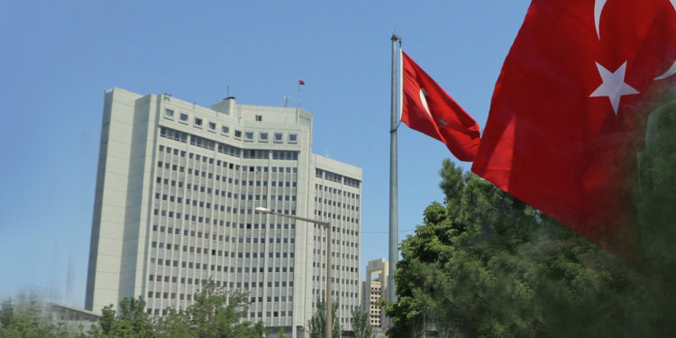 مصادر تركية: إعلان اللجنة الدستورية حول سورية قبل ٢٠ كانون أول