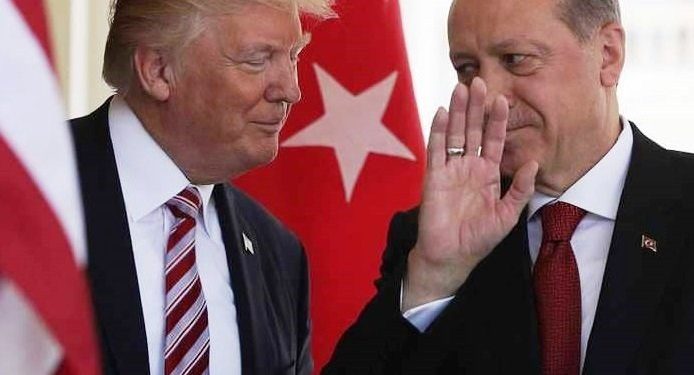 أردوغان أبلغ ترامب باتصال هاتفي استعداده لحفظ الأمن في منبج