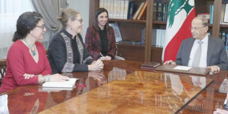 أميركا تخّير لبنان: تكونوا معنا أو مع إيران