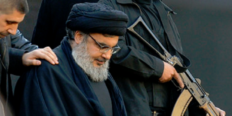 أنباء عن إصابة حسن نصر الله بنوبة قلبية