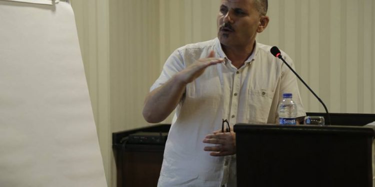 د_ طلال مصطفى: القضية السورية خرجت من أيدي السوريين معارضة ونظام