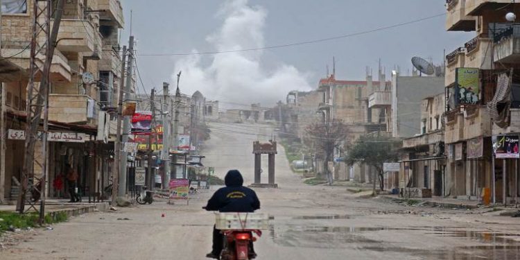 إدلب: دوريات تركية لمنع القصف.. وعرض روسي للمعارضة؟