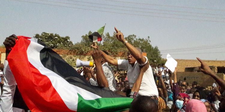 علماء السلطان وثورة السودان