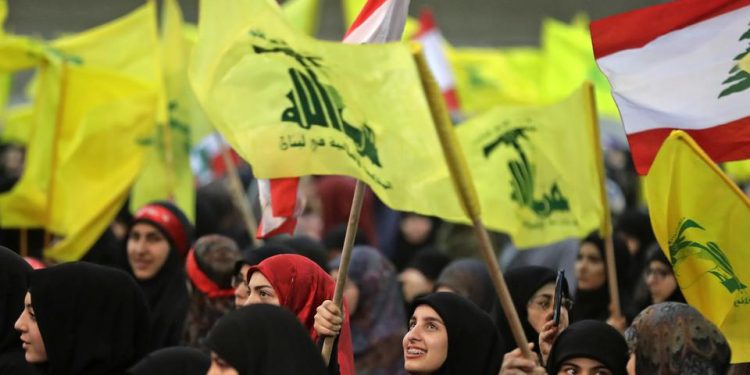 بريطانيا تحظر “حزب الله” بالكامل وتصنفه منظمة إرهابية