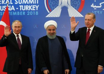 ضامنو آستانة يتفقون على الدفع بالحل السياسي في سورية ويختلفون حول شرق الفرات