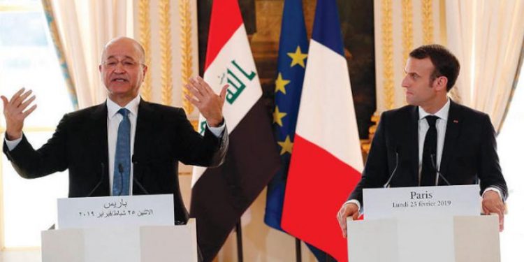 ماكرون يؤكد بقاء القوات الفرنسية في العراق وسورية