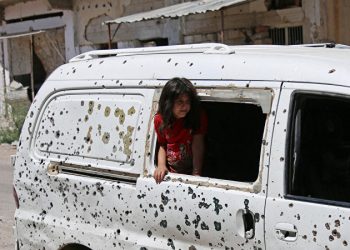 سورية.. مفارقات الهيئة والدستور