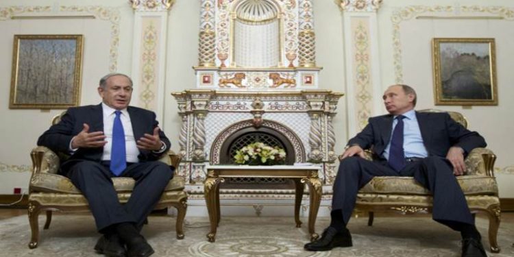 نتنياهو يبلغ بوتين استمرار ضرب إيران في سوريا