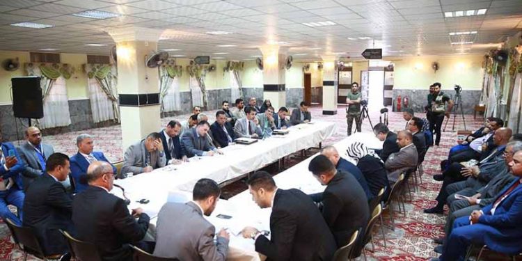 هل من تعارض بين دولة الحق والقانون ومؤسسات المجتمع المدني؟