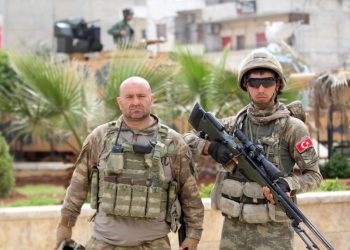 وفد تركي في واشنطن لبحث الانسحاب الأميركي و «المنطقة الأمنية»