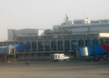 إسرائيل ترفض طلب روسيا استثناء مطار دمشق من القصف