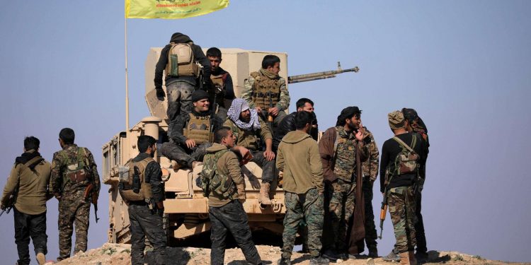 الباغوز: معارك شرسة في الجيب الاخير لـ “داعش”