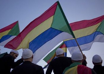 السويداء: النظام يهين ذكرى سلطان الأطرش.. والفصائل غاضبة