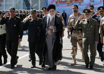 إيران.. هل نفذ الحرس انقلابه؟