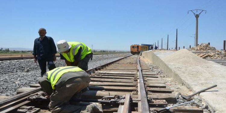 إيران تسيطر على مرفأ اللاذقية والمؤسسة العامة لسكك الحديد