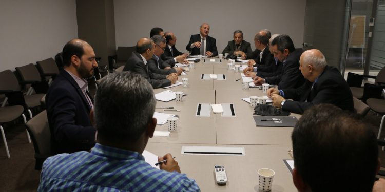 الصالون السياسي السوري في عينتاب انطلق: تلبية لحاجة موضوعية