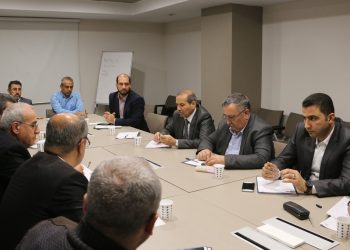 الصالون السياسي السوري في عينتاب خطوة إلى الأمام