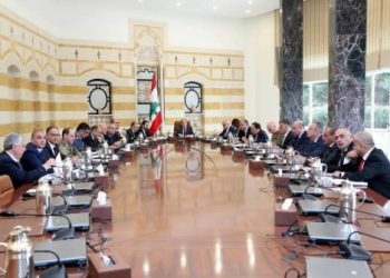 لائحة عقوبات أميركية بسياسيين واقتصاديين وإعلاميين لبنانيين