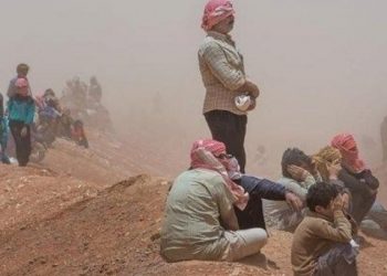 هل بدأ تفكيك مخيم الركبان؟