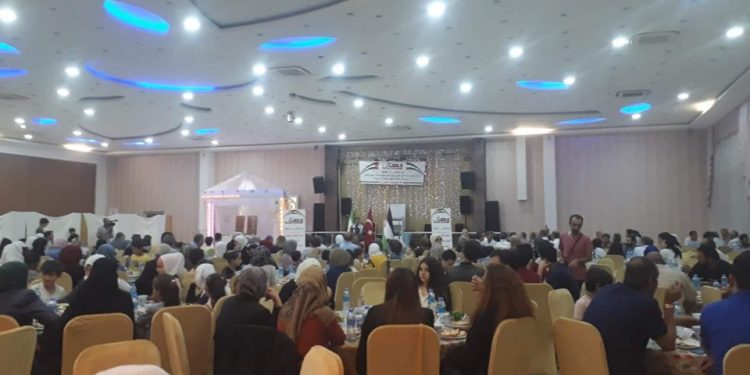 تجمع مصير يقيم حفل إفطار لأسر الشهداء والمعتقلين