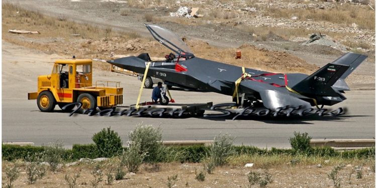 أنباء عن خفض إيران وجودها وسحب «درون» متطورة من سوريا