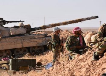 الميليشيات الإيرانية تحكم سيطرتها على مدينة البوكمال الحدودية مع العراق