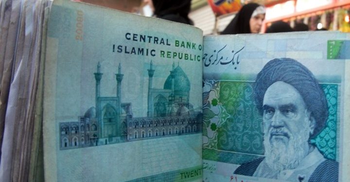 بعد إنهاء الإعفاءات الأميركية: هل ستنهار إيران اقتصاديًا؟