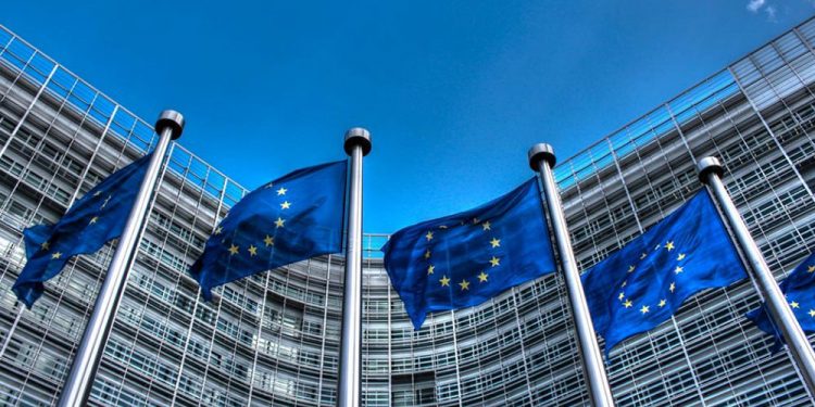 تمديد العقوبات الأوروبية ضد النظام السوري والمتعاونين معه