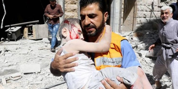 عائلات تحت القصف