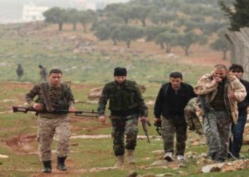 في أول خطوة من نوعها بعد التفاهمات التركية-الروسية:                                            أنقرة تدفع بمجموعات من الجيش الوطني إلى ريف حماة