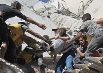 قتلى بغارات سورية على أريحا في إدلب