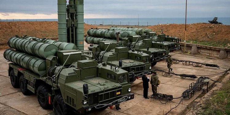 وفد فني روسي في تركيا قريباً لنصب منظومة {إس 400}