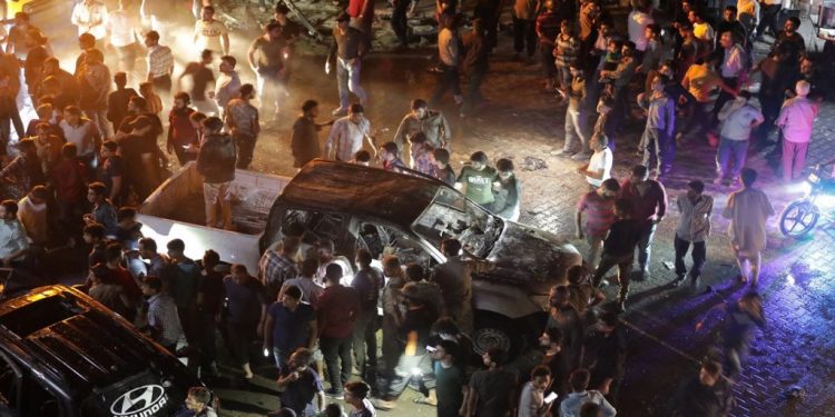 14قتيلاً على الأقلّ في انفجار سيارة مفخخة في إعزاز السورية