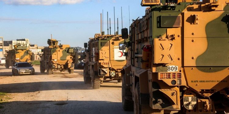 أنقرة تسيّر دورية جديدة في إدلب وتواصل الاتصالات مع موسكو